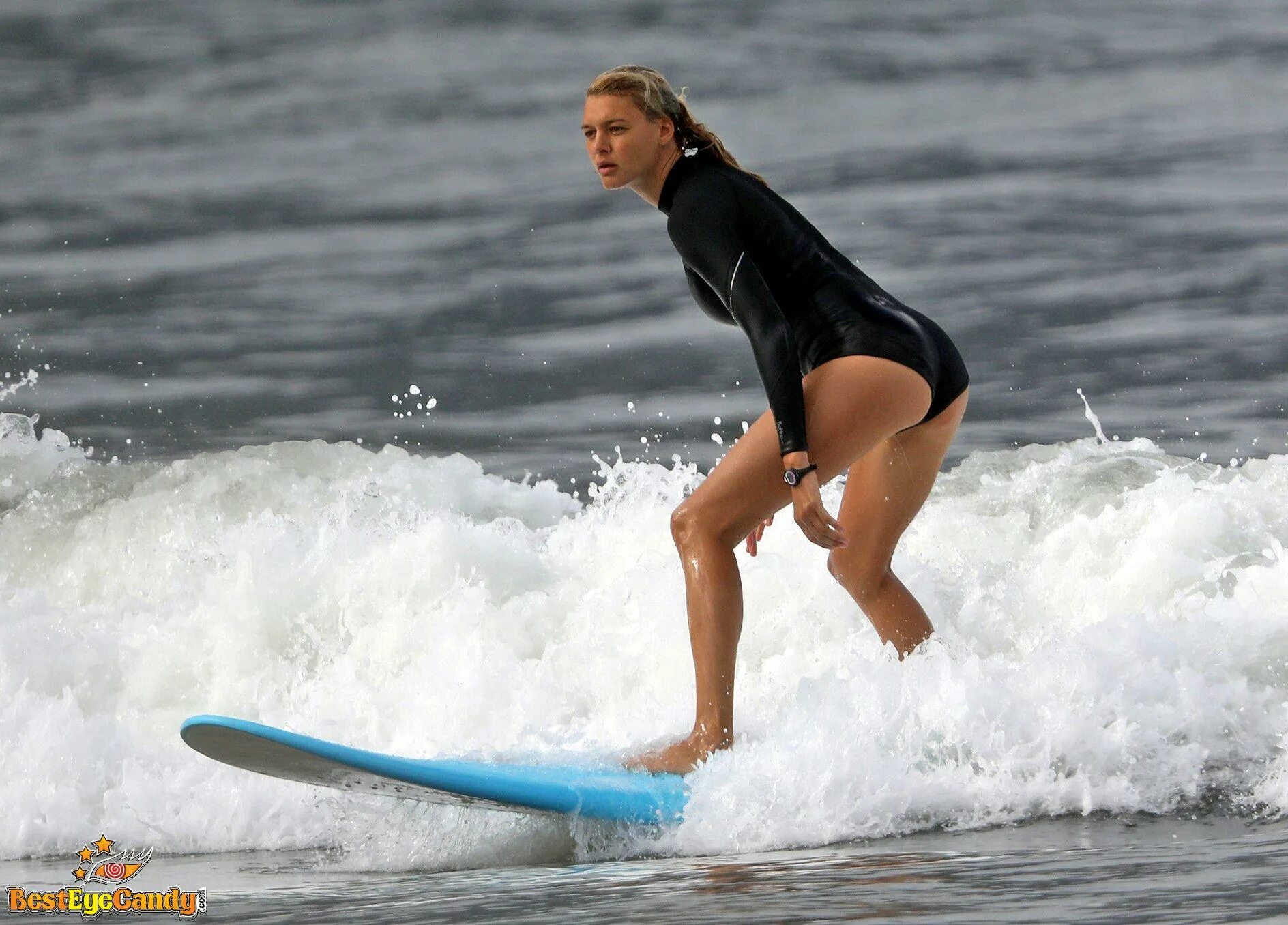 Kelly Rohrbach underwear in Duntai