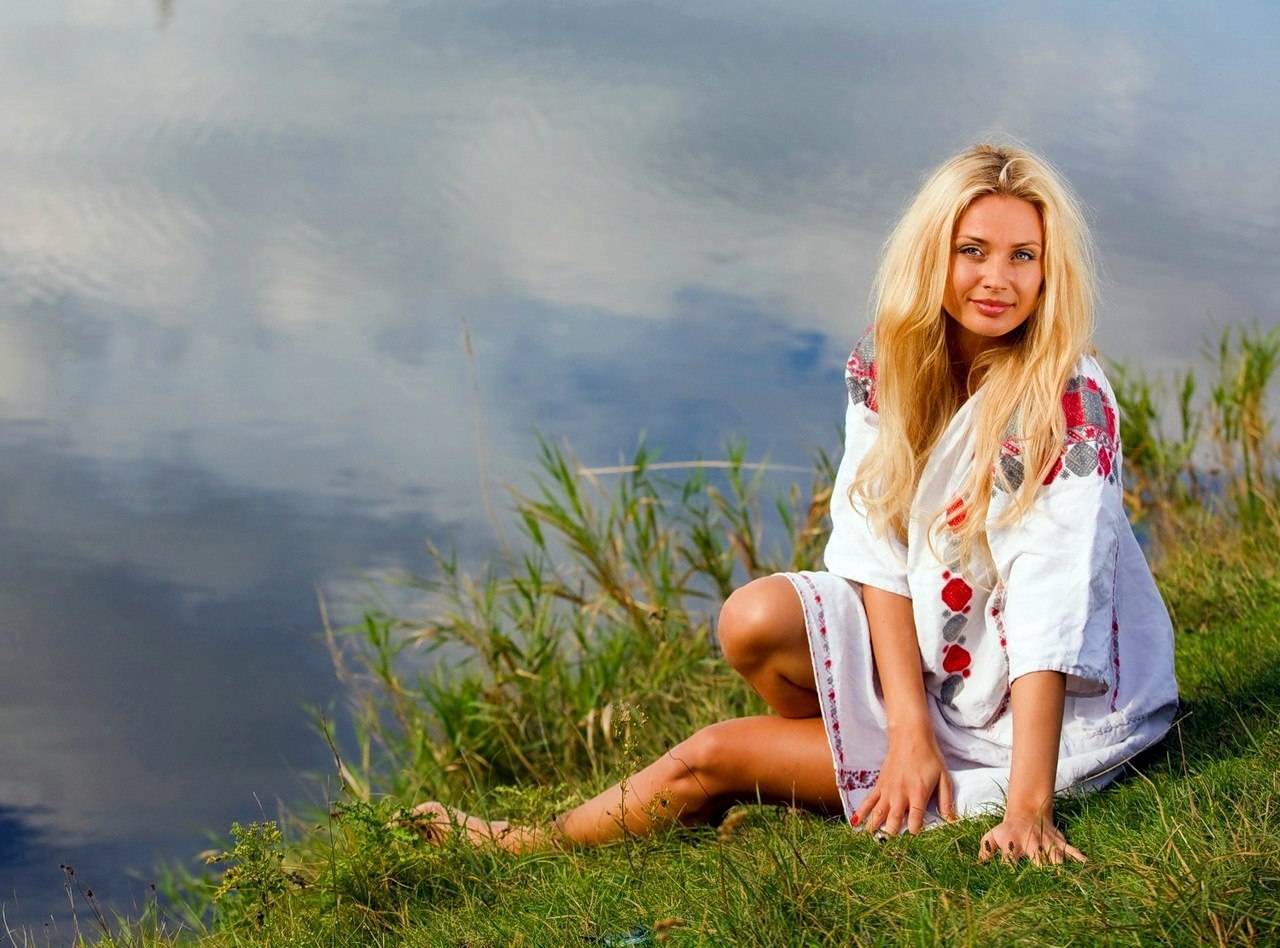 Sexy girl Slavic girls in Duntai